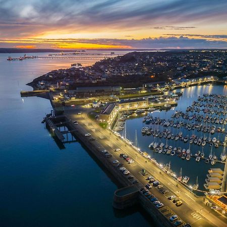 Harbour View - 2 Bedroom Apartment - Milford Haven Exterior foto